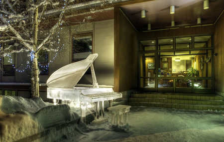 Ice Piano By Matt